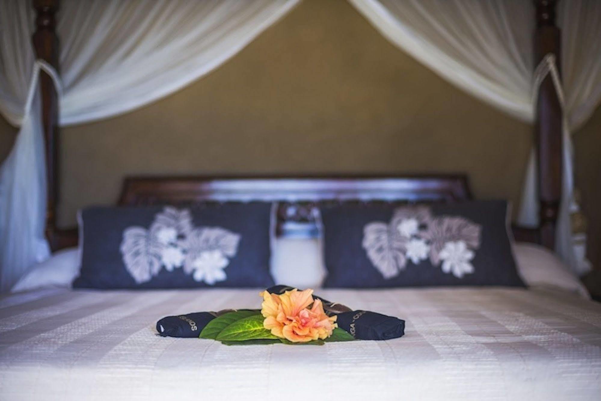 Rumours Luxury Villas & Spa Rarotonga Exteriör bild